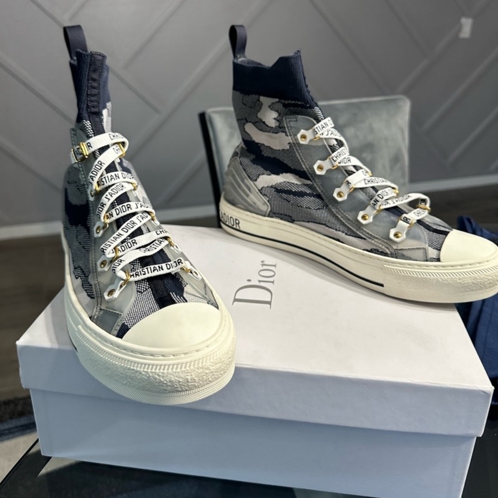 Dior Walk’n’Dior Sneakers - Women’s Size 42
